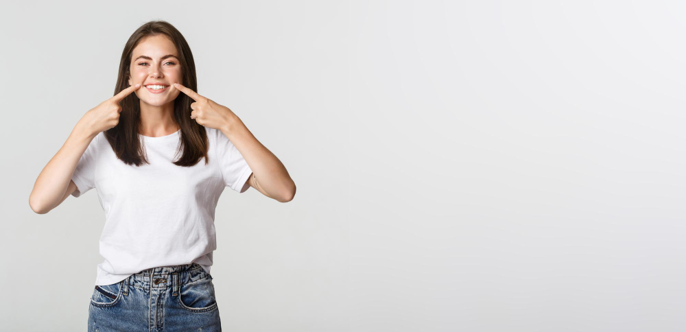 porque se retraen las encias